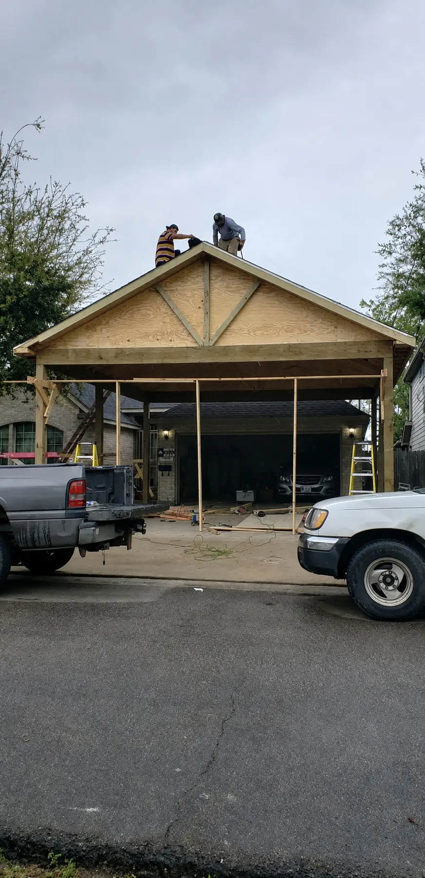 Residential roof framing and structural roofing work